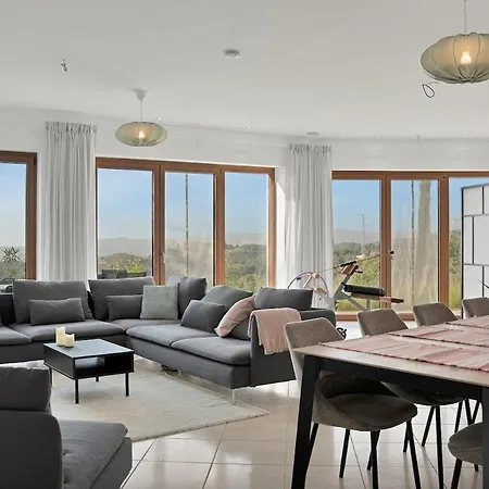 Villa -heated Pool -amazing View -ideal For Groups *