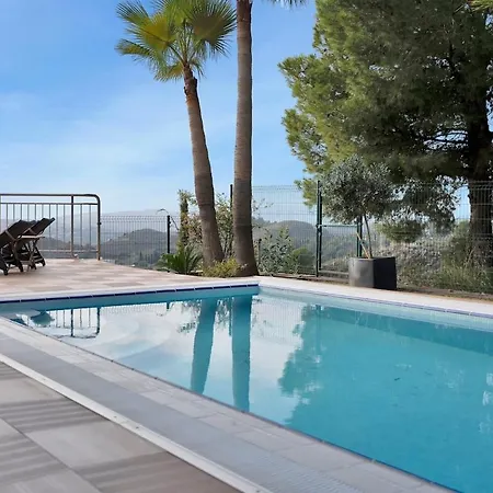 -heated Pool -amazing View -ideal For Groups Villa