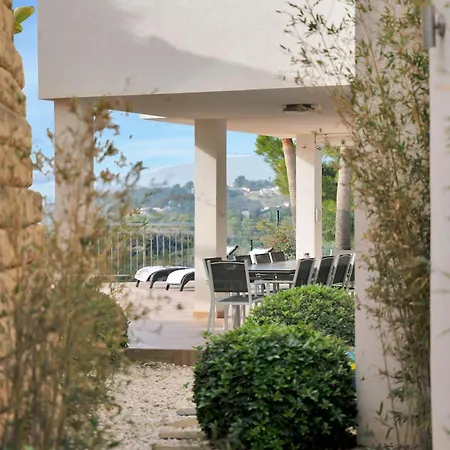 -heated Pool -amazing View -ideal For Groups Villa *