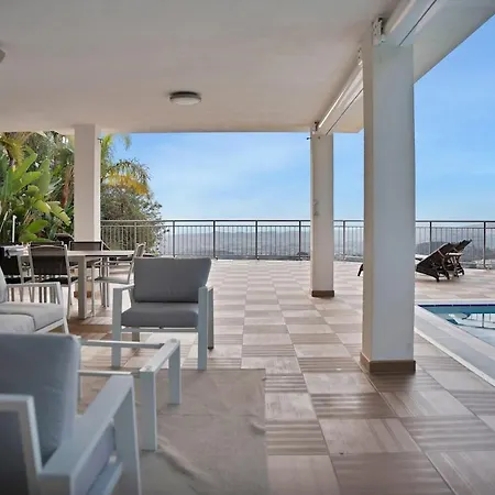 Villa -heated Pool -amazing View -ideal For Groups Mijas